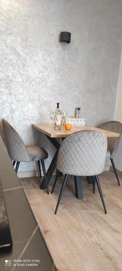 New Apartment Vivita Ужгород Екстериор снимка