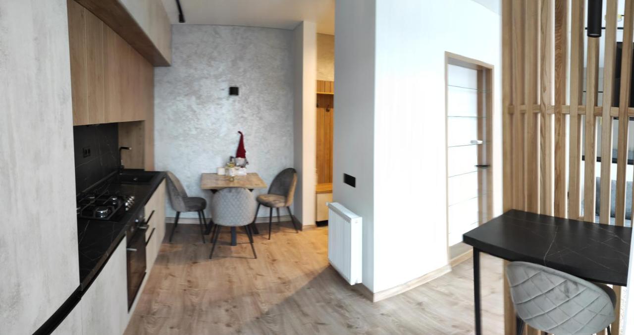 New Apartment Vivita Ужгород Екстериор снимка